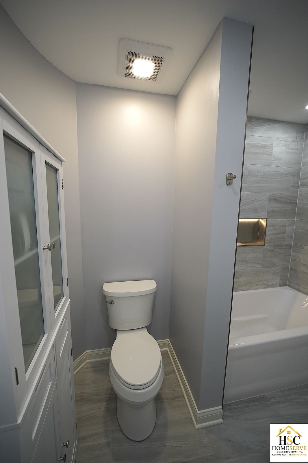 Gurnee bathroom after - toilet nook